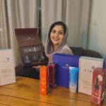 Noorin Shereef Instagram – Gift Halal. With Lafz Limited Edition Skincare Must Haves and Skincare Coffee Essentials
All products in this box are Halal Certified.
Apple Cider Vinegar Face Wash – ACV helps in clarifying skin and the soft bristle of applicator, gently exfoliate.
UV Shield Aqua Sunscreen – Protect your skin with SPF 50 PA+++ and Hyaluronic Acid that moisturizes too.
Halal Body Sprays – Beautiful fragrances made with No Alcohol and No Gas.

Skincare Coffee Essentials have products full of goodness of coffee.

Give it as a gift to yourself or your loved ones.
This Eid, Gift Halal.
.
.
Types of Skincare boxes:
– Skincare Must Have 
-Skincare Coffee Essentials
.
.
Use my code NoorinLafz10 and get extra 10% off on their website 
.
.
#EidWithLafz #RamzanWithLafz #LafzHalal #EidReadyWithLafz #GlowWithLafz #SkincareWithLafz