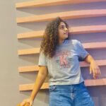 Noorin Shereef Instagram - Oru candid pose aavam alle?! 📸 @fahim_safar