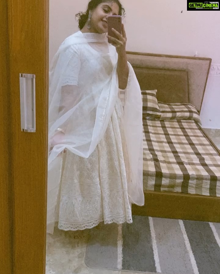 Noorin Shereef Instagram - Trying some Instagram filters be like😬