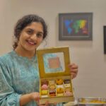 Noorin Shereef Instagram - Delighted to launch the Diwali 2021 sweet boxes @spicebridgetvm restaurant at SFS Homebridge hotel and suites, Trivandrum @sfshomebridge Dropping a reel with one of my favourite sweets from this Diwali box soon 💕 #diwali2021 #spicebridgetvm