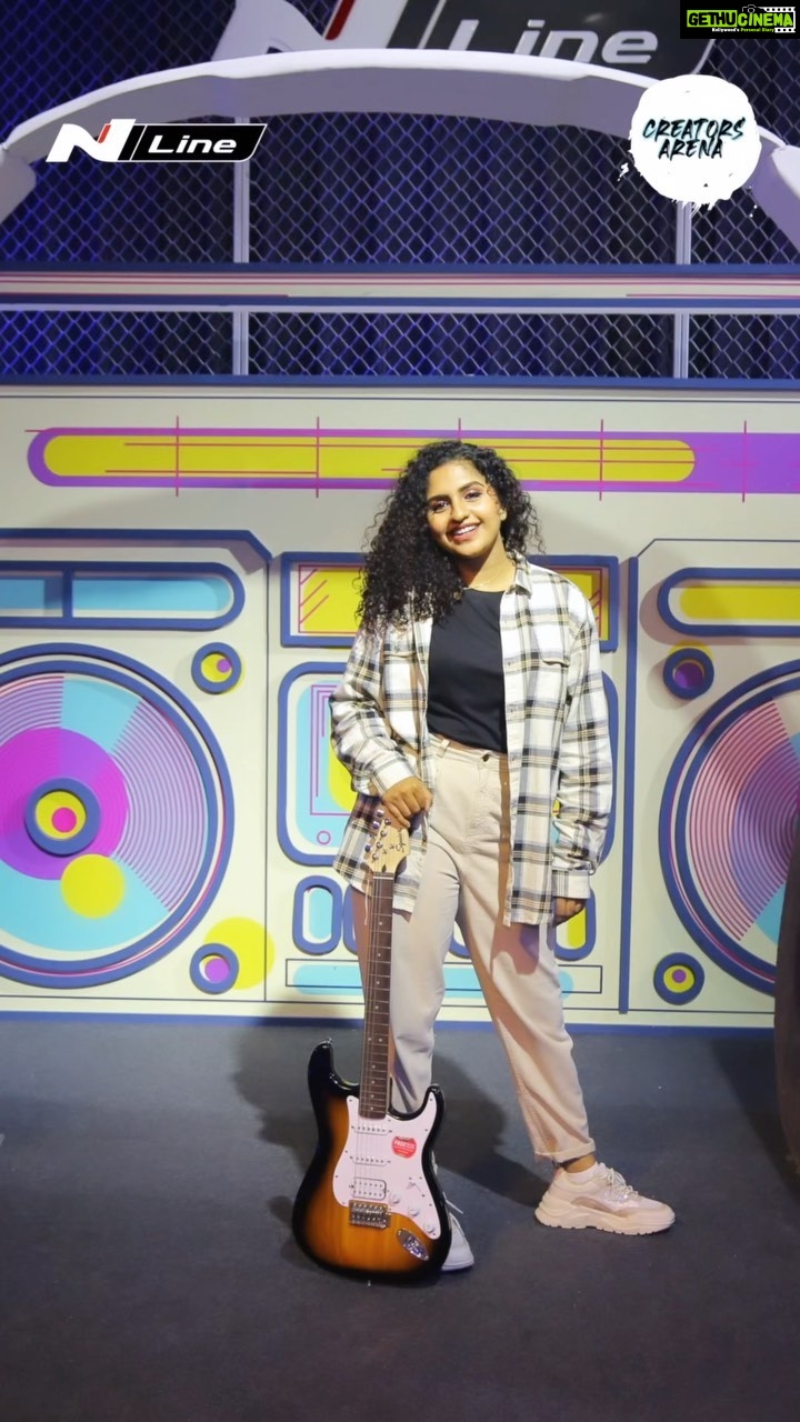 Noorin Shereef Instagram - Jumping from the parkour zone, right into some shoe customization at the Creators Arena #ItsTimeToPlay @hyundaiindia . . . . #Hyundaii20NLine #HyundaiNLine #i20NLine #HyundaiCreatorsArena