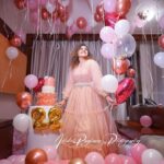 Noorin Shereef Instagram - 3.4.2021 🤲🏻 @akhileshraghavan_photography @nikhilfrancisncompany @the_heavenslice @naznoor.official @crowneplazakochi Crowne Plaza Kochi