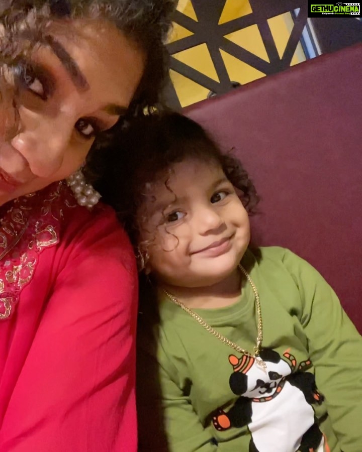 Noorin Shereef Instagram - Happiness♥️🍀 Life le ettavum adipoli moments🤩 @nazmin_naznoor_