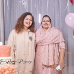 Noorin Shereef Instagram - Family ♥️ Photography @akhileshraghavan_photography Decor @nikhilfrancisncompany Cake @the_heavenslice Crowne Plaza Kochi