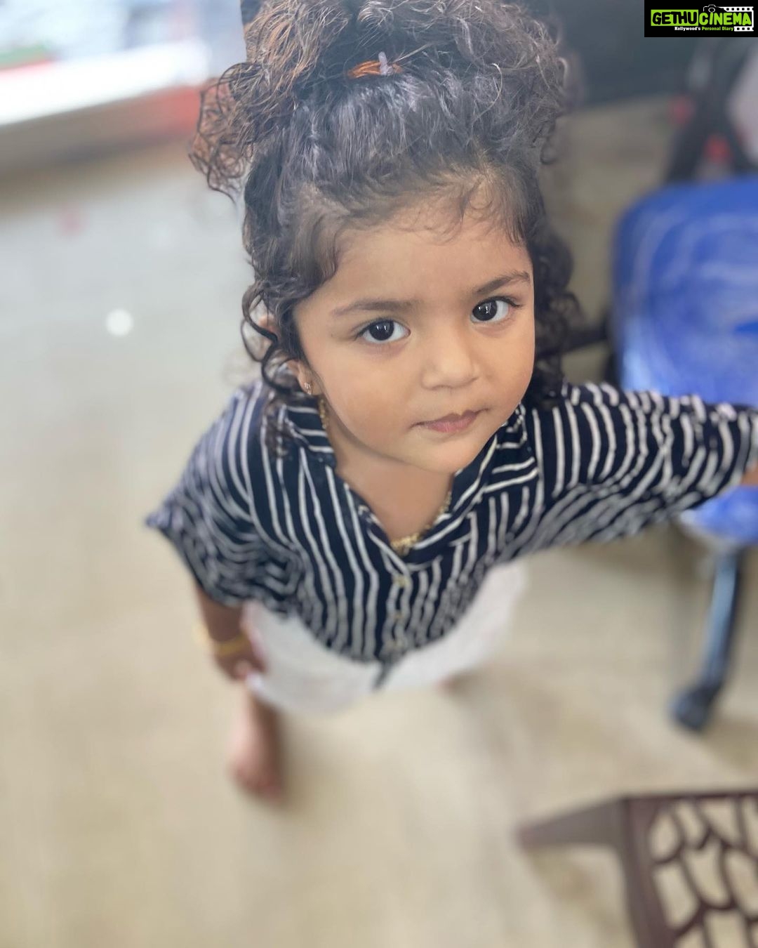 Noorin Shereef Instagram - My babyyyy booio and her different moods😍 @nazmin_naznoor_