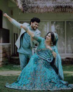 Noorin Shereef Instagram - We started off as friends , who randomly met at work! From being Friends , to Best-Friends to Soul-Mates , this was a journey filled with Love , Light and lots of Laughter. Here's to the newest Scene in our Story , our Engagement! 

Hello Fiance , @fahim_safar 🙈❤️😘🤗

Event by @redapronevents 
Video courtesy @avalonweddings 
Bride and groom outfit:  @ladies_planet_ ,@attirebycharms 
Bride & Groom MUA @theglamupstudio, @djsagy.official
Jewellry @ladies_planet_rental_jewellery 
Location courtesy @malabaroceanresort 
Event curator @chefshameem