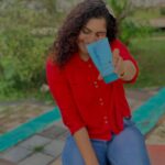 Noorin Shereef Instagram - Come , lets fall in love with the new skinpartner @neutriderm_india . Gives back you skins natural glow and replenish . Can be used for all skin types and yeah it have vitamin E content that gives a bright and glowing effect naturally . Hurry upp!!! Make your skin more loving♥️ #nuetriderm #skinsecrets #noorinshereef #indianinfluencers #skininfluence #instagram #paidpartnership India