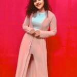 Noorin Shereef Instagram - And its all about being a @sheinofficial girl♥️😈 @shein_in Use my code 1Noorin10 for extra 10% discount for every shein purchases Pc @nazerin_nechu #shein #sheinofficial #sheingals
