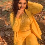 Noorin Shereef Instagram - Thank you @haseena_hasi_ ummi♥️ for designing this yellow indi-westo suit for me on my birthday♥️♥️♥️♥️ swipe Picture credit to @nazerin_nechu