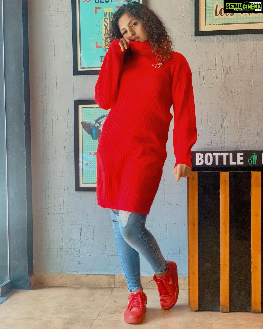 Noorin Shereef Instagram - Women in shein♥️♥️♥️♥️ @sheinofficial @shein_in #sheinofficial #shein #sheingals✨