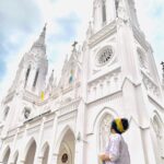 Noorin Shereef Instagram - You can see me and those chettanmars smile too😍 Puthenpally⛪️ 📸 @_fawaz_mohamed India