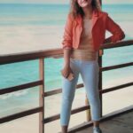 Noorin Shereef Instagram - That tired me but still trying to give a better pose for the photo🦋. . #travelgram #sheingals #travelindia Varkala Beach, Kerala