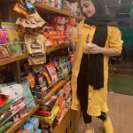 Noorin Shereef Instagram - I m very bad at shopping except buying useless things for me🤭.i was only trying to choose something in my hand to match my outfit💛 from @shein_in - 4Noorin10 - add this code of mine so that you get 10% off on every ₹2000+ purchases. Hurry up!!!! @shein_in BLACK FRIDAY SALE is going on .grap your fav outfit at huge offers and discounts🌸 Pc @nazerin_nechu @sheinofficial @shein_in #sheinindiaofficial #blackfriday #sheinoffers #ootd #sheinoutfit #SHEINgal #shein #sheinofficial #sheinblackfriday
