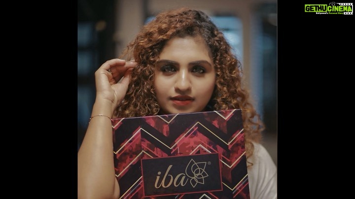 Noorin Shereef Instagram - WHAT MAKES YOU BEAUTIFUL MUST ALSO BE BEAUTIFUL I love @ibacosmetics India’s First HALAL CERTIFIED and PETA CERTIFIED Cruelty-Free & Vegan Cosmetics Brand! All Iba products are free of alcohol, animal derived ingredients such as Pig fat, Lanolin (from sheep), Carmine (red colour from insects such as beetle), etc. as well as harsh chemicals like Sulfates, Parabens, Lead, Arsenic, Bleach, Ammonia and more. Iba offers head to toe beauty solutions with its range of long-stay makeup (lipsticks, kohl kajal, eyeliner, foundations, compacts & more), safe and effective skincare (creams, face washes, scrubs, masks) and haircare (ammonia-free hair colours, hair oils). Available in stores and online on Amazon, Nykaa, Snapdeal, Flipkart & Myntra. Follow @ibacosmetics to know more. Mua : @ibacosmetics Videography : @amal_s_p_ Edits. : @sadhique_aboobacker Location : @jajisgroup . Thanks : @sheeko_stories . . #ibacosmetics #ibahalalcare #halalcertified #halalcosmetics #crueltyfreemakeup #vegan #petacertified #purebeauty #noimpurity #leadfree #alcoholfree #preservativefree #nopigfat #parabenfree #beauty #Crueltyfree #halal #halalbeauty #veganbeauty #beautywithoutguilt