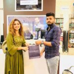 Noorin Shereef Instagram - Happy to visit @address_mens_apparels .and you know what u can get the best quality outfit for you boyfriend,father,brother,son, friend even for you if u wanna try something different at an affordable prices. Visit the nearest shops (available at INDIA, UAE ,UK ,KSA, QATAR , KUWAIT )and collect the latest onam arrivals . @shamsudheen_nellara @niyas_nellara #addressmensapparels #addressshirt #dubai