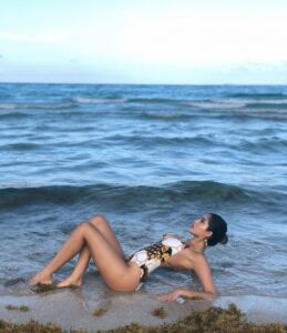 Parvati Melton Instagram - Vitamin sea 🌊  #miami #florida #miamibeach #miamiswimweek #miaminightlife #bikini #bikinigirl #bikinis #california #californialove #californiagirl #forever21 #bollywood #indian #tollywood #modellife #summervibes #summer #swimwear #beach #ocean