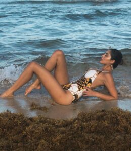 Parvati Melton Instagram - Vitamin sea 🌊  #miami #florida #miamibeach #miamiswimweek #miaminightlife #bikini #bikinigirl #bikinis #california #californialove #californiagirl #forever21 #bollywood #indian #tollywood #modellife #summervibes #summer #swimwear #beach #ocean