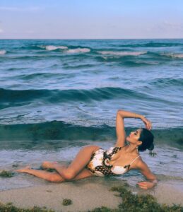 Parvati Melton Instagram - Vitamin sea 🌊  #miami #florida #miamibeach #miamiswimweek #miaminightlife #bikini #bikinigirl #bikinis #california #californialove #californiagirl #forever21 #bollywood #indian #tollywood #modellife #summervibes #summer #swimwear #beach #ocean