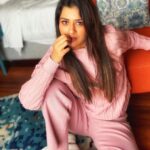 Payal Rajput Instagram – I want to hide myself from everyone 💕
💕
Wearing @pankhclothing 💕
Love your winter collection.