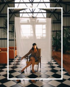 Pooja Devariya Instagram - Forever test shoot model 🤷🏽‍♀️
Feeling queen at our art space 🥰✨🌈🌸🐾👑

@sumanthshetty_ with his latest 📸 @fujifilmxindia