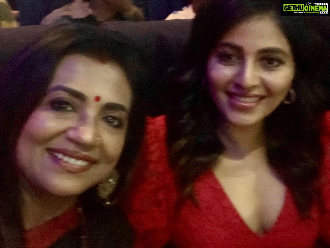 Poornima Bhagyaraj Instagram - With the powerhouse performer @yours_anjali
