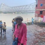 Poornima Bhagyaraj Instagram – At the banks of the Ganga with the #Howrah bridge as the background