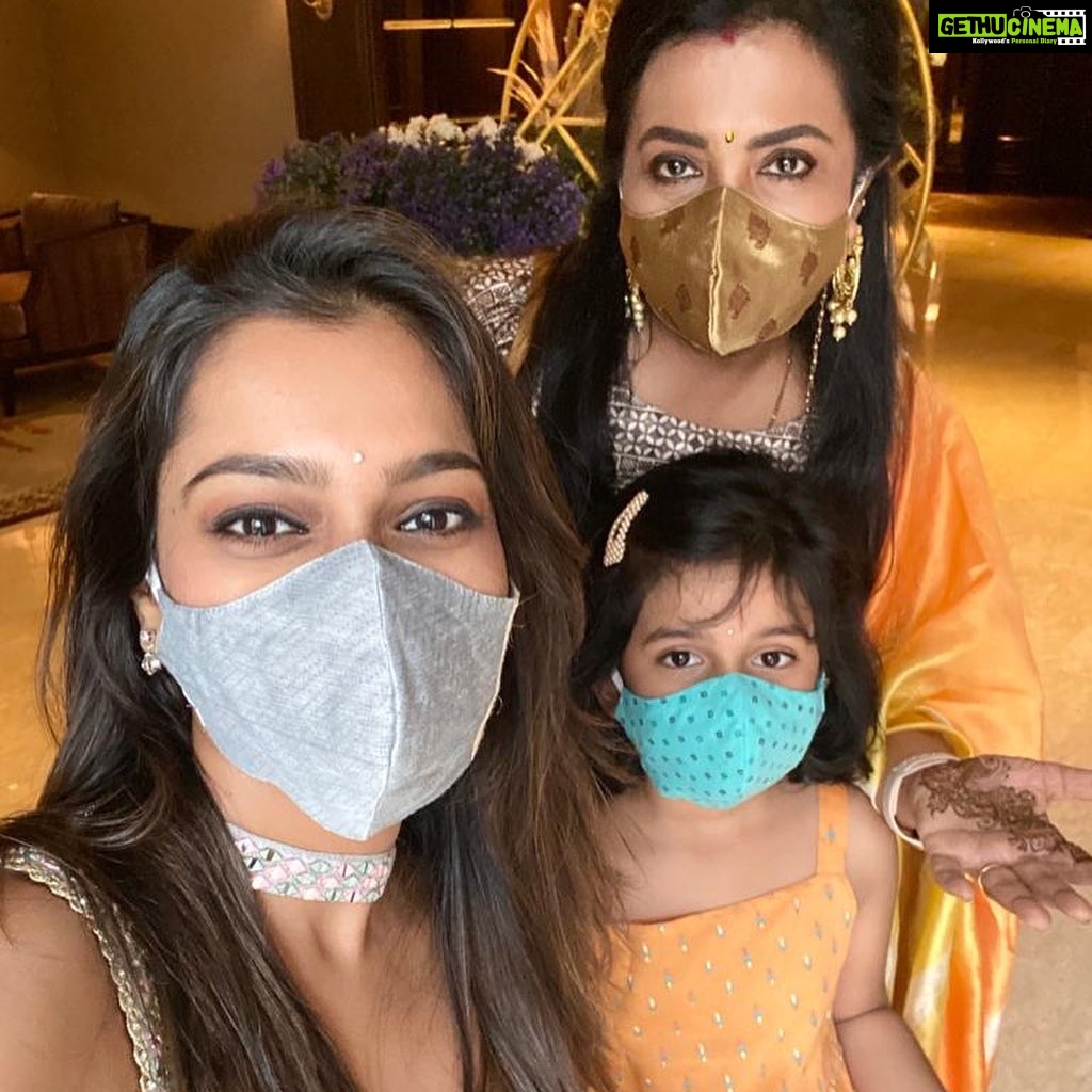 Poornima Bhagyaraj Instagram - Happy birthday my dearest Dia kutty.❤️❤️❤️😘😘😘love you . Bhagya thatha and nanama
