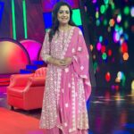 Poornima Bhagyaraj Instagram - At the #Redcarpet show on @amritatv 🥰 Had a lovely time thank you team 🥰