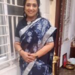 Poornima Bhagyaraj Instagram - For the JFW awards 2022. Love this beautiful saree from @sharanyabhagyaraj and blouse by my team @poornimas_store