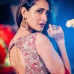 Pragya Jaiswal Instagram - Shaadi season 💖 . . Outfit @mrunalinirao Jewellery @anayah_jewellery Styled by @anshikaav Team @roshiijain Photographer @arshaangandhi Jabalpur, Madhya Pradesh