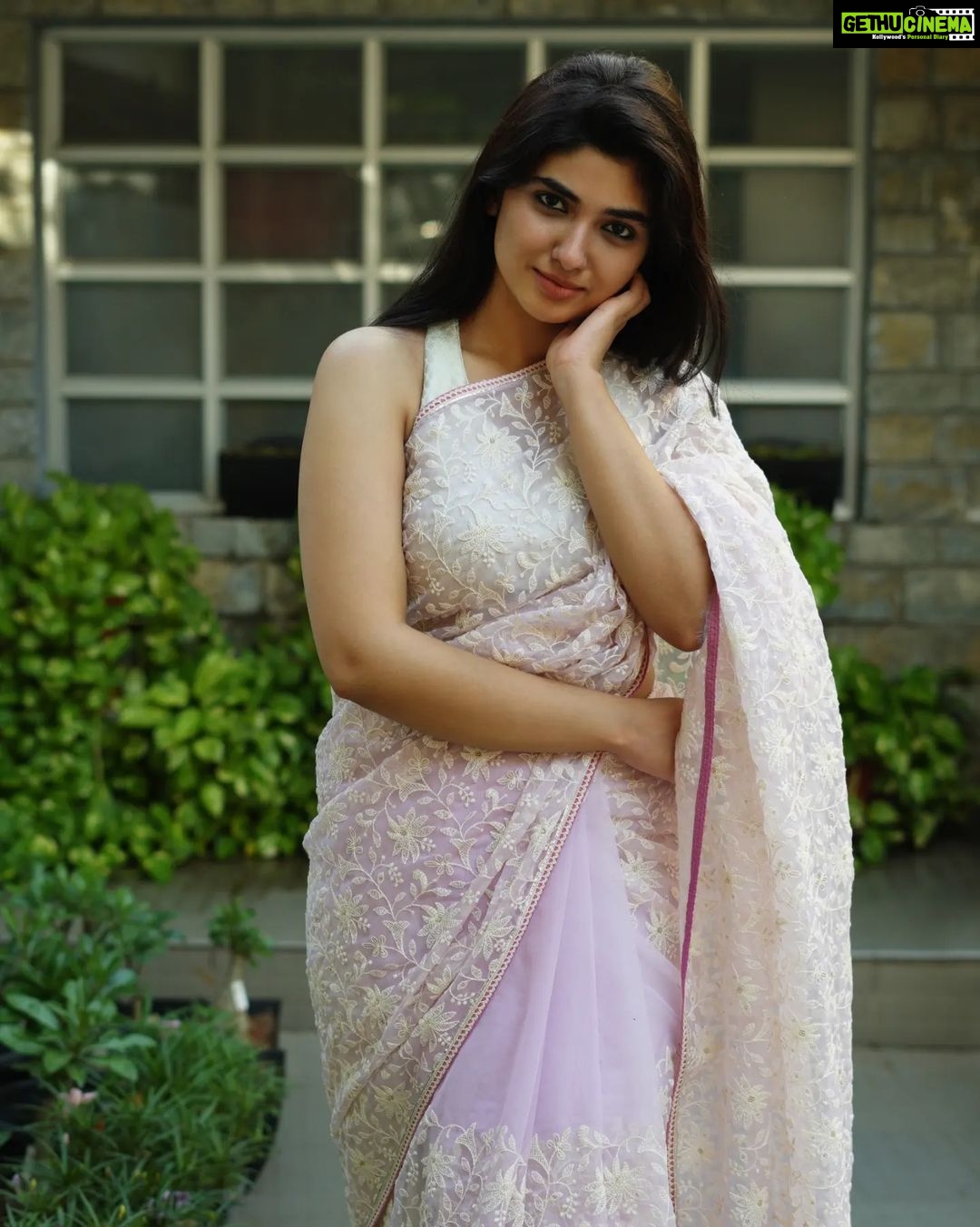 Pragya Nagra Instagram - Saree @ange.in ❤️ PC @dxgphotographer 🥰 #vintage #vintagestyle #vintageaesthetic #vintagefashion #vintageclothing #sareelover #sareedraping #sareelove #saree #sareeblogger #sareeindia #sareeaddict #sareepact #sareeonline #sareeswag #chennai #chennaimodels #coimbatore #madurai #chennaigirls #chennaiblogger #ootd #fashionblogger #fashionmodel #models #chennaimodels #hyderabad #kerala #trending #instagood