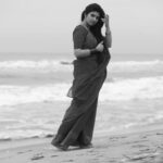 Pragya Nagra Instagram - Vaasam adhu vaasam veesuthadi🌸 PC @sat_narain Team @shotsbyuv Beautiful saree & Blouse @studio_thari @niranjanisundar #vintage #vintagestyle #beachvibes #vintagefashion #vintageclothing #sareelover #sareedraping #sareelove #saree #sareeblogger #sareeindia #sareeaddict #sareepact #sareeonline #sareeswag #chennai #chennaimodels #coimbatore #madurai #chennaigirls #chennaiblogger #ootd #fashionblogger #fashionmodel #models #chennaimodels #hyderabad #kerala #trending #instagood