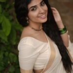 Pragya Nagra Instagram - OMANA PENNE🌺 PC @gowtham__rajendran Stylist @anchita_nagra Designer @dimahfashion @farida0219 #onam #kerala #onamcelebration #keralagram #onamspecial #happyonam #india #malayali #instagram #keralasaree #keralatourism #mallu #mallugirl #onamsadhya #malayalam #kochi #keralafood #keralagodsowncountry #onamsaree #festival #onamfestival #instagood #onamvibes #traditional #keralam #keralaattraction #entekeralam #VaralaruMukkiyam