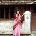 Pragya Nagra Instagram - Arali poo🌸🌺 Saree & blouse @studiovirupa ❤️ PC @harini_sarathy 🥰