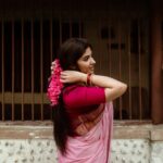 Pragya Nagra Instagram - Arali poo🌸🌺 Saree & blouse @studiovirupa ❤️ PC @harini_sarathy 🥰