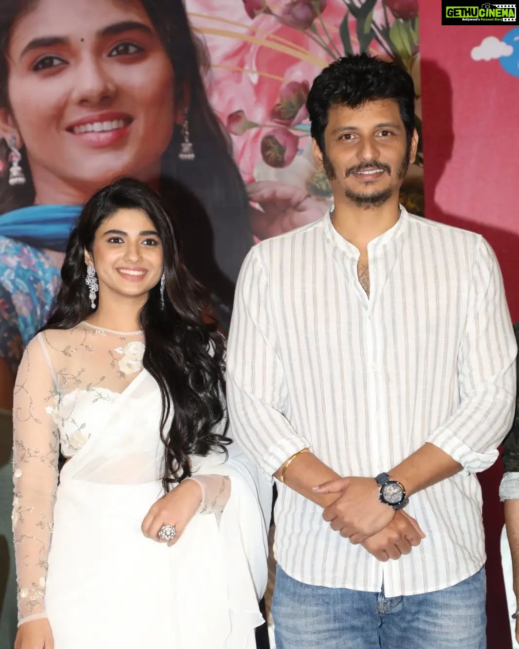 Pragya Nagra Instagram - #VaralaruMukkiyam PRESS MEET promotions at Prasad Labs today🔥 @actorjiiva ❤️ Outfit @_.rubeenavogueofficial._ @rubyafroz80❤️ Make up & Hair @teamdiamondartistry @salomirdiamond❤️ Jewellery @fineshinejewels Thanks @rekha1210 🥰 Fun-filled family entertainer will hit theatres in 7 days. #VaralaruMukkiyam from Dec 9th. @supergoodfilms @actorjiiva #Santhoshrajan @kashmiraofficial @pragyanagra @aadhirai_soundararajan #KSRavikumar @shivashahra_official @tsk_actor @kali_rajkumar #chinnasamy @shaanrahman @sakthi_saravanan @srikanth_nb @vasukibhaskar @saregamatamil @donechannel1 @ctcmediaboy