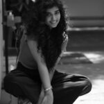 Pragya Nagra Instagram - My curly hair twin in a parallel universe PC @sat_narain ❤️ @shotsbyuv