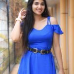 Pragya Nagra Instagram - Impromptu shoots be like.....😋 @behindwoodsofficial