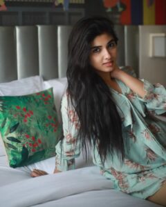 Pragya Nagra Instagram - PC @sat_narain Location courtesy @thebelstead