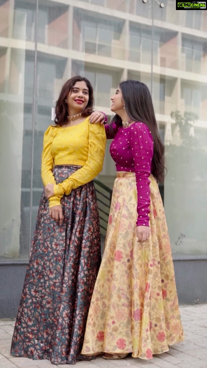 Pragya Nagra Instagram - Hey Best Friend @que.sera.saraa 🥰❤️ Outfits @fiorebymalar_ 💃🏻 Videography @arunsmagy 📸 @anandportraits @cinema_lover__ Jewellery @ivanahbyovj