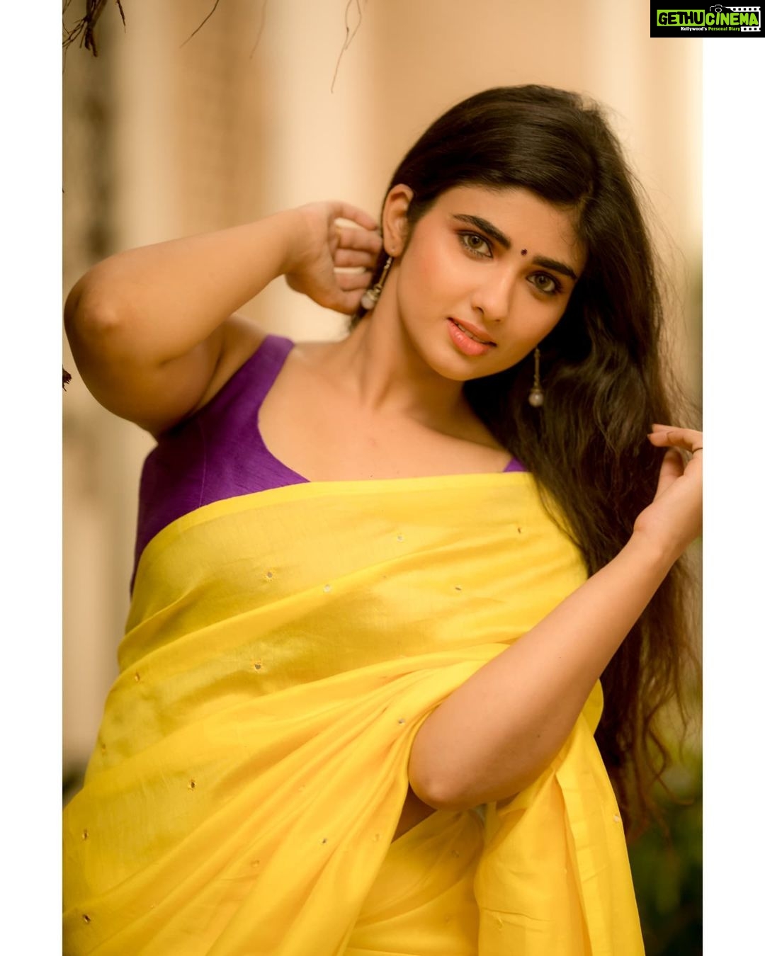 Pragya Nagra Instagram - This colour combo💜💛 Costumes - @ivalinmabia Stylist - @priyaregan_mb Photography - @camerasenthil Shoot organised by @rrajeshananda