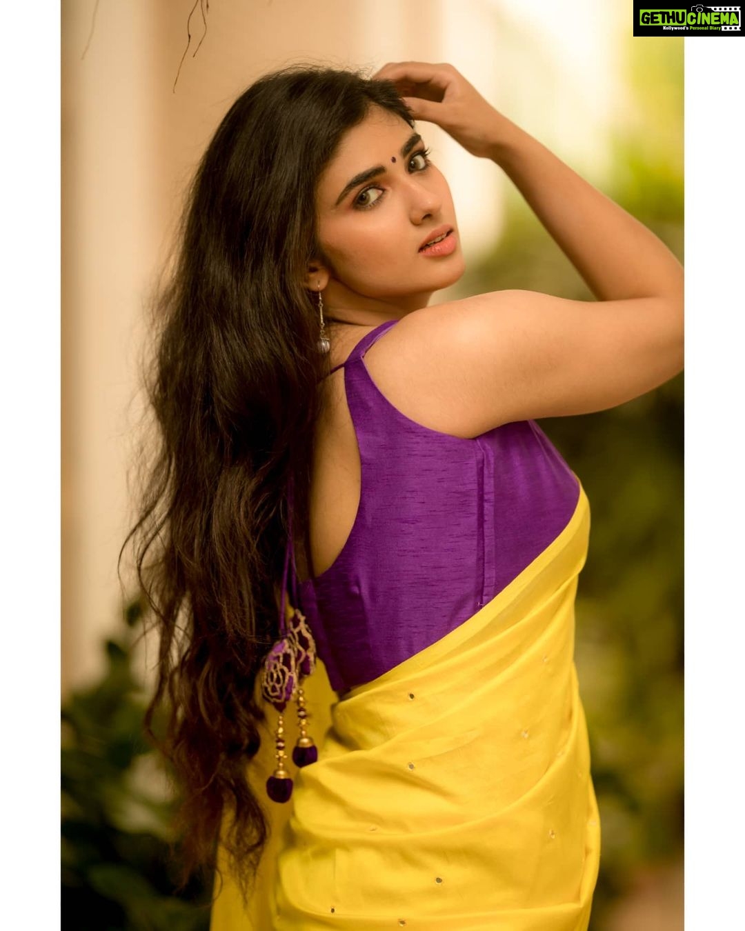 Pragya Nagra Instagram - This colour combo💜💛 Costumes - @ivalinmabia Stylist - @priyaregan_mb Photography - @camerasenthil Shoot organised by @rrajeshananda