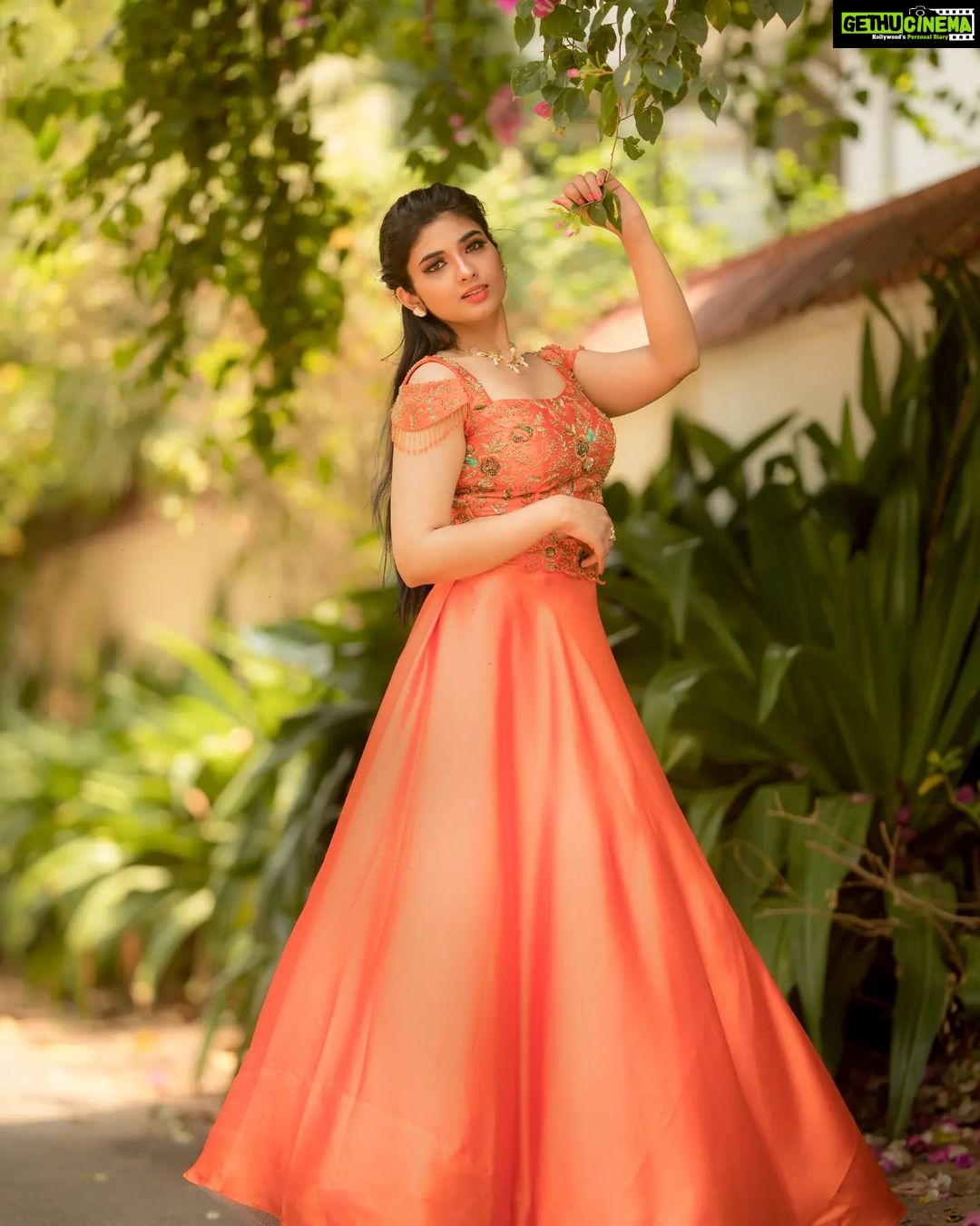 Pragya Nagra Instagram - 🌼 Costumes - @eswana_outfit_designer Photography - @camerasenthil Makeup - @bhavani_makeup_artistry Hair - @priyazaara Shoot organized by @rrajeshananda
