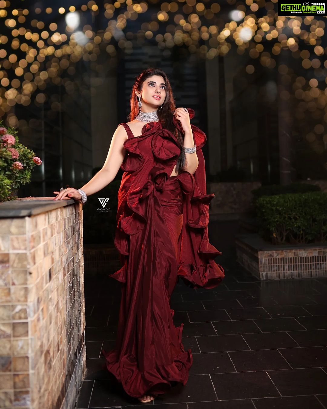 Pragya Nagra Instagram - Happy Valentine's Dayβ€ Beautiful frilled saree @dimahfashion π Make up @shimmershades_makeupartistry π π· @gocandid_studios Hairstylist @swathi_hairstylist Jewellery @goldcopy1486 #ValentinesDay #valentineday #valentines #valentine #valentinegift #love #romance