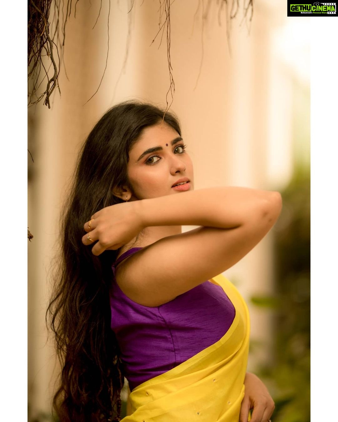 Pragya Nagra Instagram - This colour combo💜💛 Costumes - @ivalinmabia Stylist - @priyaregan_mb Photography - @camerasenthil Shoot organised by @rrajeshananda