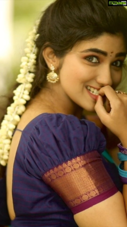 Pragya Nagra Instagram - Yaaru andhu ponnu!?π
π Costumes - @ivalinmabia Stylist - @priyaregan_mb Photography - @camerasenthil Hair - @saisubha_hairstylist Make up - @imaikkaa_by_nivi Shoot organised by @rrajeshananda