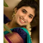Pragya Nagra Instagram - Keep smiling… And keep spamming😅❤️🥰😋 Costumes - @ivalinmabia Stylist - @priyaregan_mb Photography - @camerasenthil Hair - @saisubha_hairstylist Make up - @imaikkaa_by_nivi Shoot organised by @rrajeshananda