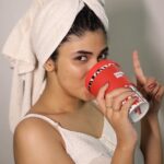 Pragya Nagra Instagram - Have you been looking to tame your dry & frizzy hair? I have always on the lookout for the next best hair & I have finally found my favorite! @plumgoodness sent over the Avocado Nourish Up Hair Mask for me to try & I’m here to tell you my personal experience! Key ingredients: ✨Avocado oil: deeply nourishes your hair and keeps dryness at bay leading to frizz-free hair ✨Shea Butter: prevent hair breakage: prevent hair breakage & moisturize your hair ✨Argan oil: super rich in fatty acids & Vitamin E which helps in retaining hair moisture and prevents split ends help to deeply nourish, prevent split ends & keeps dryness at bay leading to frizz-free hair! Reasons I love it <3 1. It’s super easy to use. All you’ve got to do is scoop out a generous amount of this ultra-nourishing mask and apply to your wet hair then rinse off for seriously shiny, soft & frizz free hair in just 20 minutes 2. The soft, shiny & frizz free effects last till your next washday 3. Quick, hassle free & affordable hair treatment all at the comfort of your home! Use my coupon code *AVPRAGYA10* to get a FLAT 10% discount on all Avocado Range products on Plum’s website. What I love about the brand is that after using Plum products, you can get your Plum Empties recycled for free by simply dropping an email to Plum and you get rewarded with points for each empty that you give back! Check out their #Empties4Good Initiative #Collaboration #MaskTheFrizz #AvocadoRange #CleanRealGood™️ #PlumGoodness™️ #TalkCleanToMe™️
