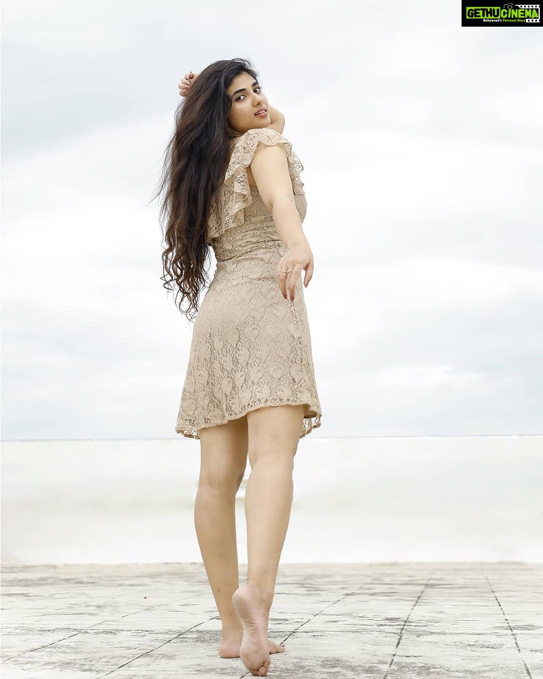 Pragya Nagra Instagram - Fly away.... @thatmadraskaran 🥰❤ @pragyanagra #tamil #kollywood #cinema #actor #chennai #madras #tamilponnu #instagood #instadaily #love #style #traditional #fashion #follow #instagram #instalove #instamood #pragyanagra