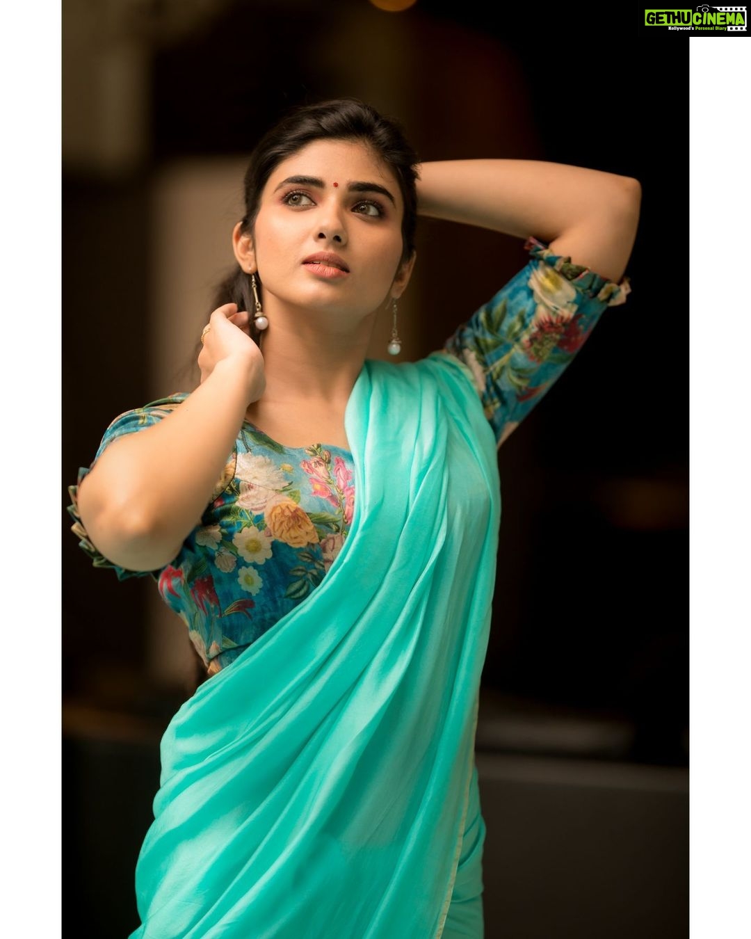 Pragya Nagra Instagram - Artist - @pragyanagra Costumes - @ivalinmabia Stylist - @priyaregan_mb Photography - @camerasenthil MUA - @imaikkaa_by_nivi Hair - @saisubha_hairstylist Shoot organised by @rrajeshananda